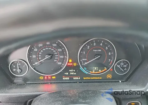 2016 BMW 340 I z USA, uszkodzony, nr VIN WBA8B3G58GNT92672